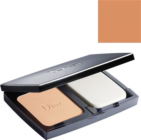 diorskin forever compact